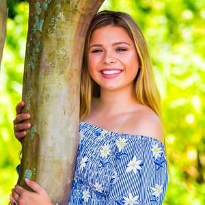 Meet your Posher, Caroline